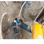 Dicle Elektrik’ten Yer Altındaki Kaçak Bağlantıya Müdahale